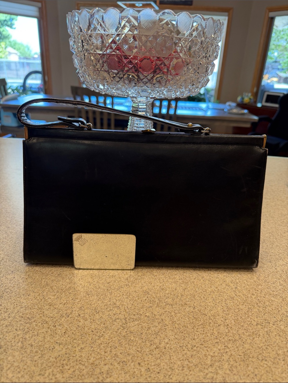 Vintage1950’s Crown Lewis Classic Black Leather Women clutch w/handle & mirror